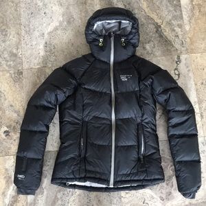 Mountain Hardware Cozy Warm Puffer Jacket